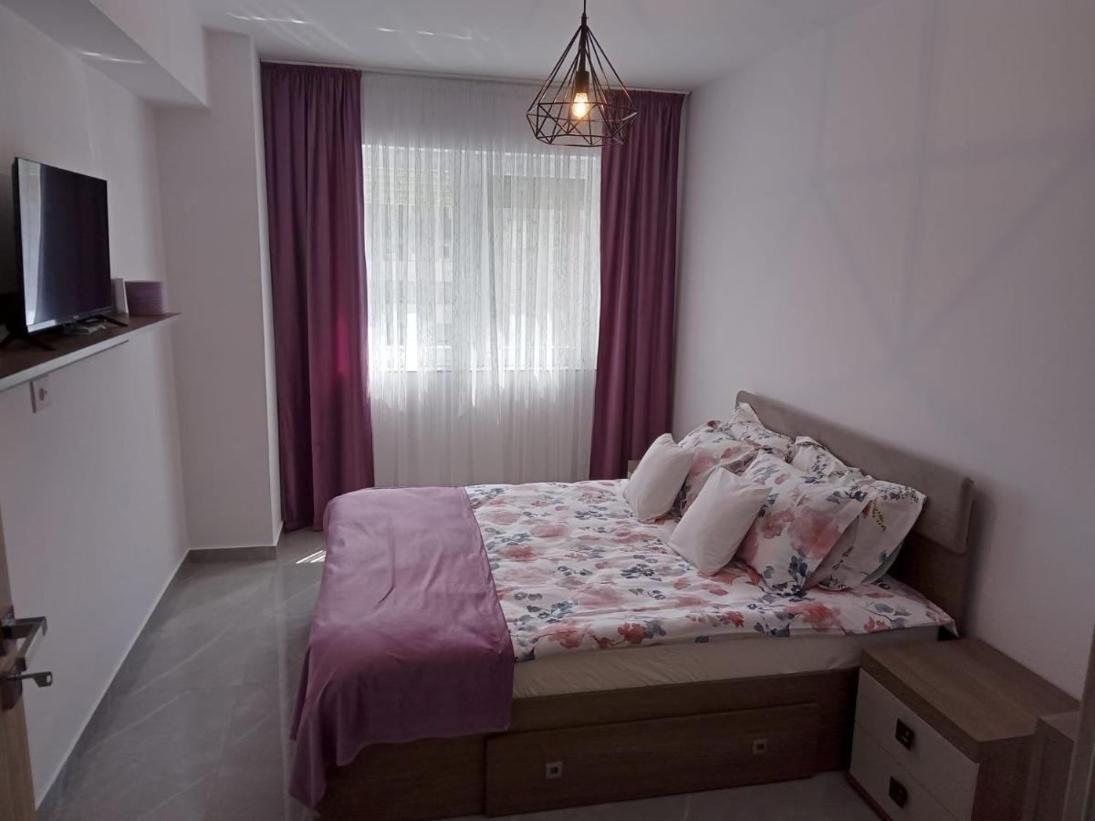 Apartament Gabriella'S Home Oradea Εξωτερικό φωτογραφία